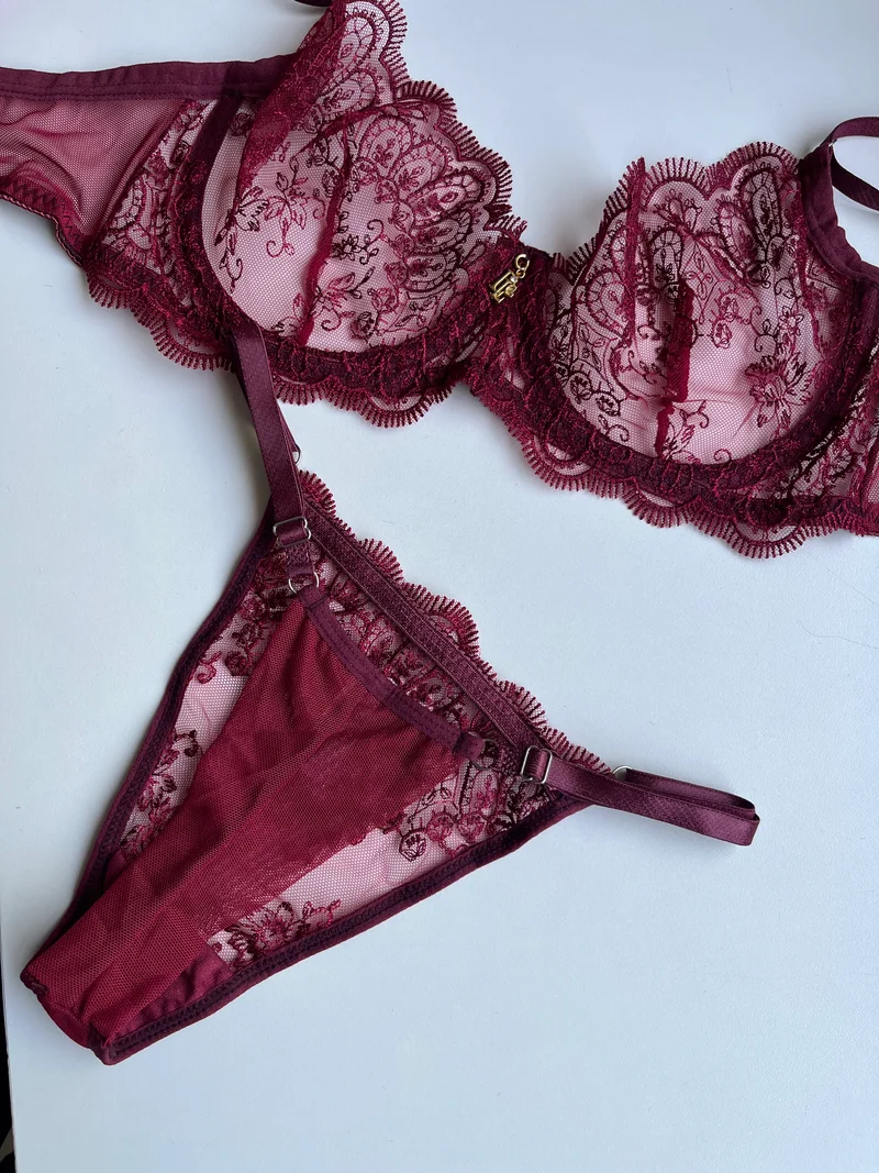 Conjunto Lola (vinho) — foto 2