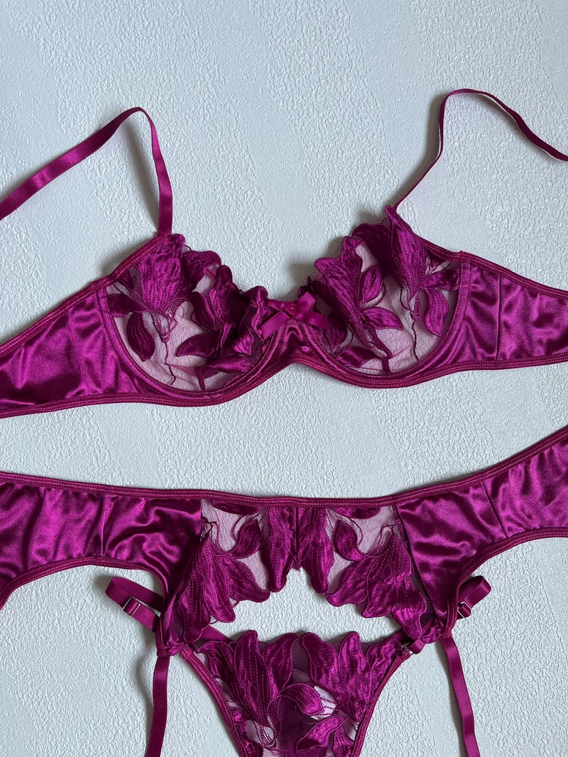 Conjunto Violeta — foto 2