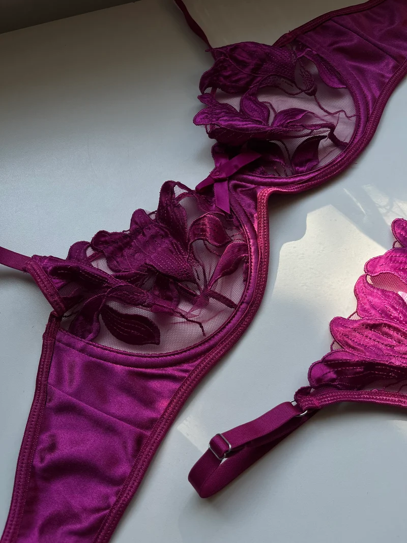 Conjunto Violeta — foto 3