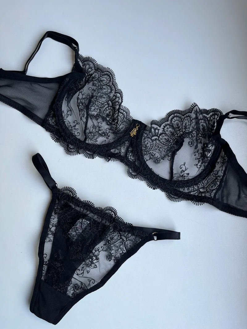 Conjunto Lola (preto) — foto 1